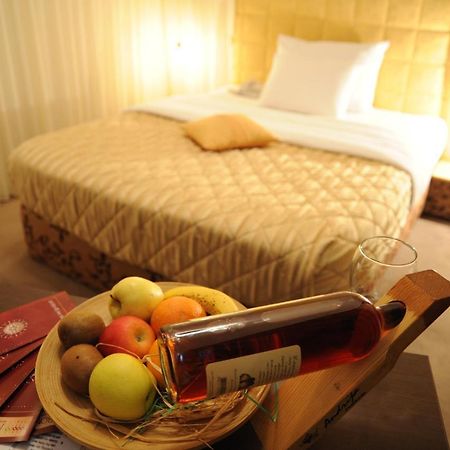 Hotel Merona サラエヴォ エクステリア 写真