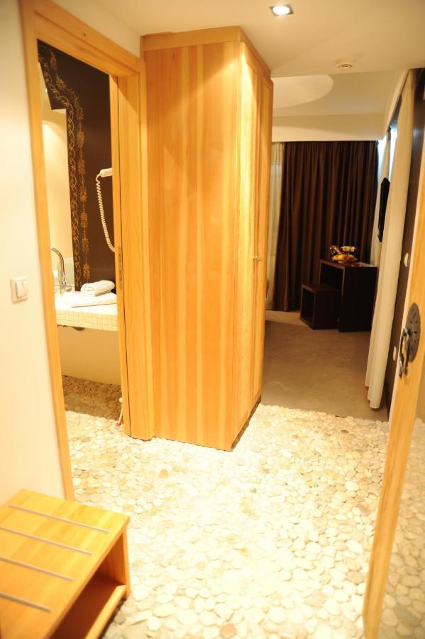 Hotel Merona サラエヴォ エクステリア 写真